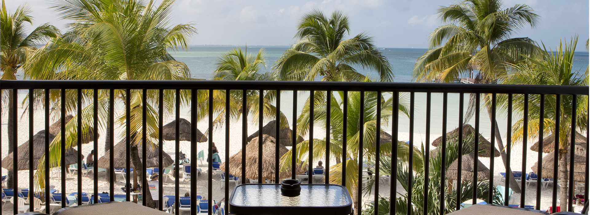 beachfront suite in Cancun resort