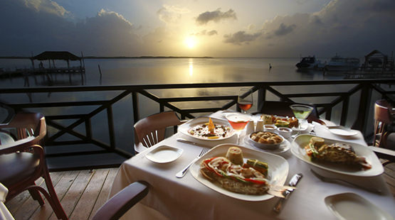 restaurante de mariscos en resort de Cancún