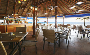 restaurante en la playa de Cancún